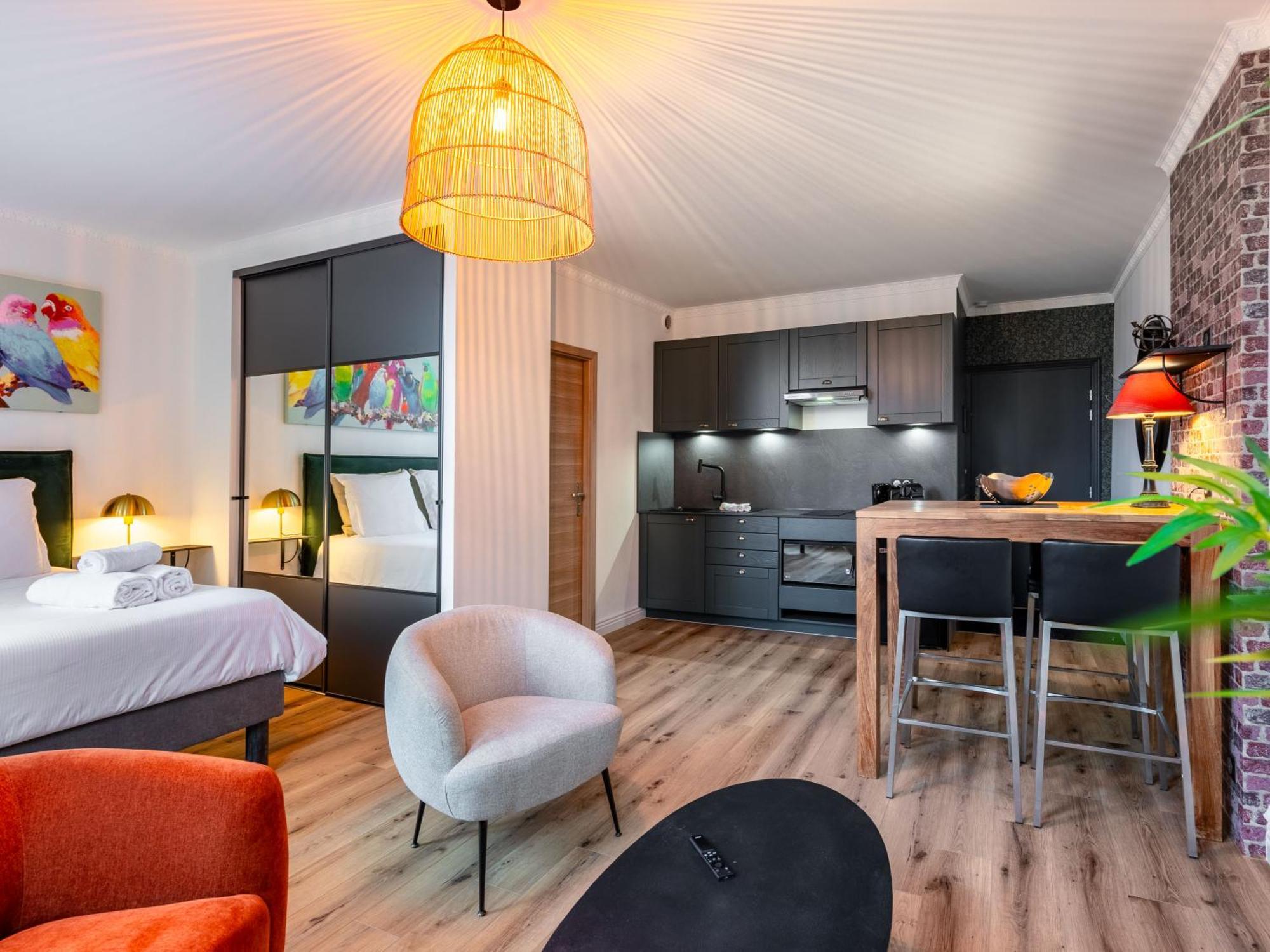 Le Relais Ducal - Appartements D'Hotes Vieille Ville Nancy Exterior foto