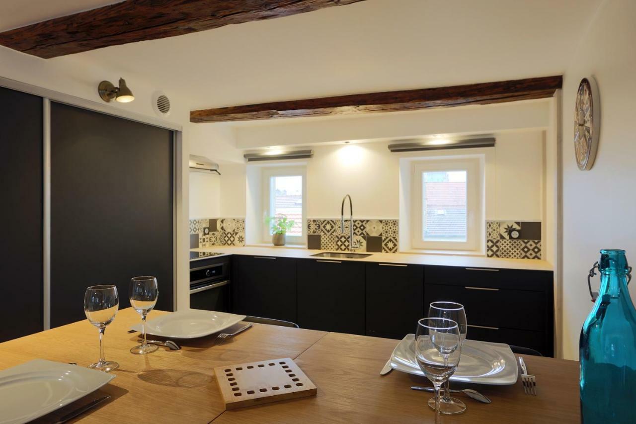 Le Relais Ducal - Appartements D'Hotes Vieille Ville Nancy Exterior foto